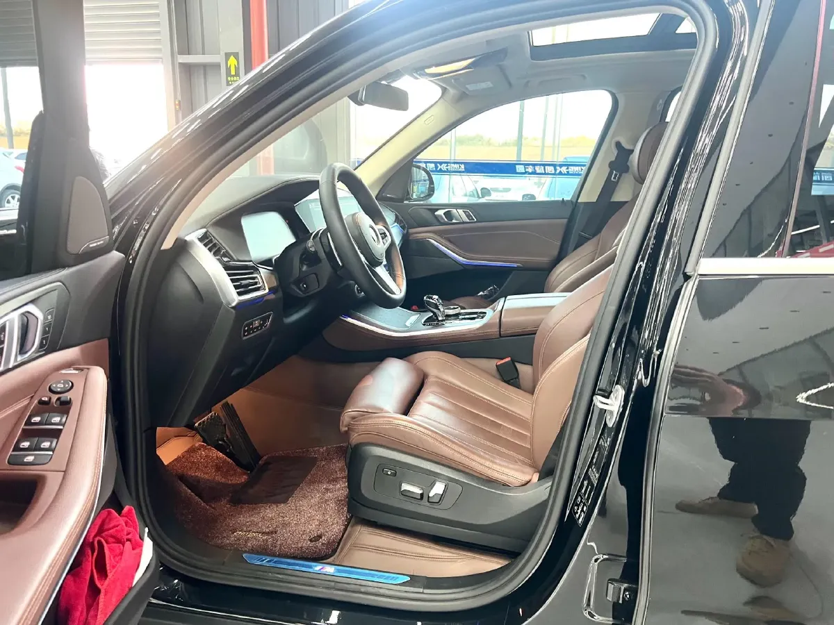 2021 BMW X5 3.0T 340HP L6 8AT,autocango,china used car exporter,china ev exporter,chinese used car exporter,chinese used ev exporter