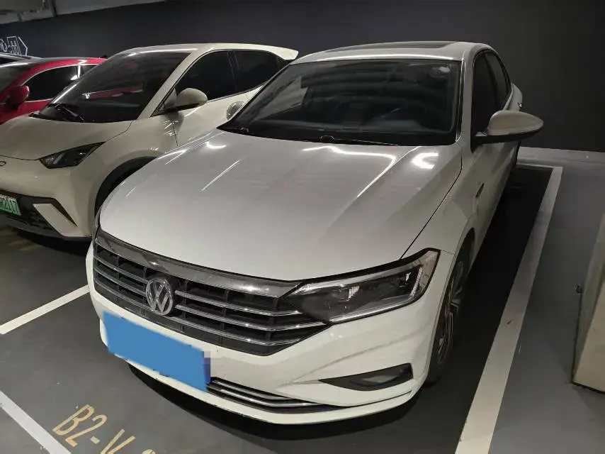 2022 Volkswagen Sagitar 1.4T 150HP L4 7DCT