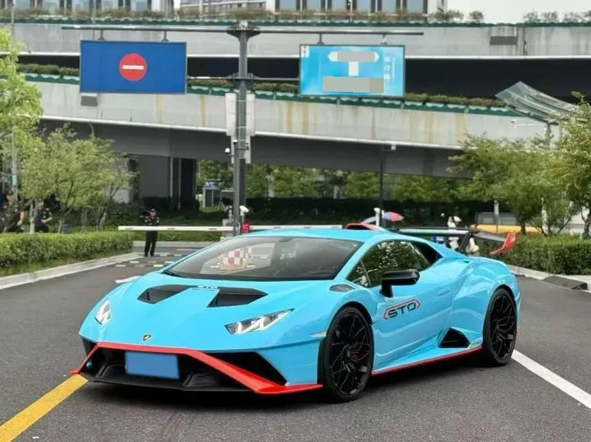 2021 Lamborghini Huracán 5.2L 640HP V10 7DCT,autocango,china used car exporter,china ev exporter,chinese used car exporter,chinese used ev exporter