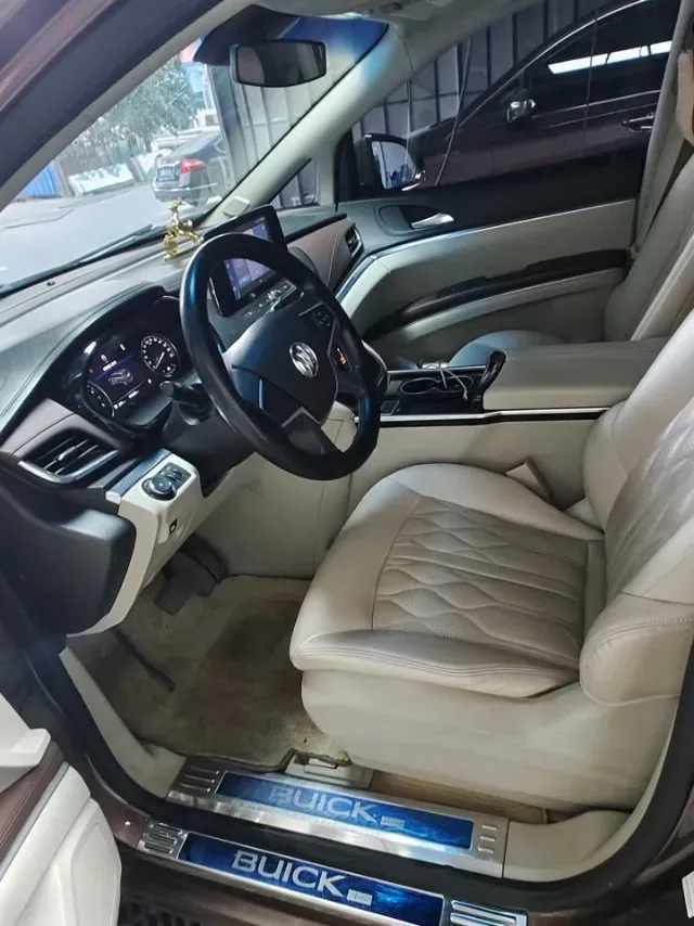 2020 Buick GL8 2.0T 237HP L4 9AT,autocango,china used car exporter,china ev exporter,chinese used car exporter,chinese used ev exporter