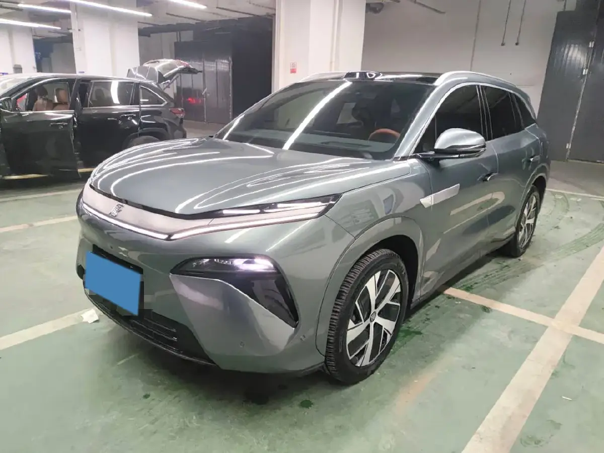 2025 BYD TangL 1.5T 156HP L4 E-CVT PHEV