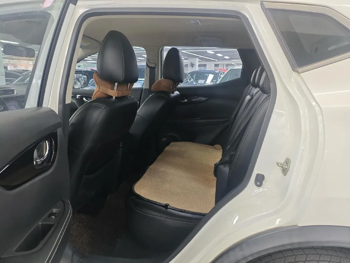 2023 Hyundai Elantra 1.5L 115HP L4 CVT,autocango,china used car exporter,china ev exporter,chinese used car exporter,chinese used ev exporter