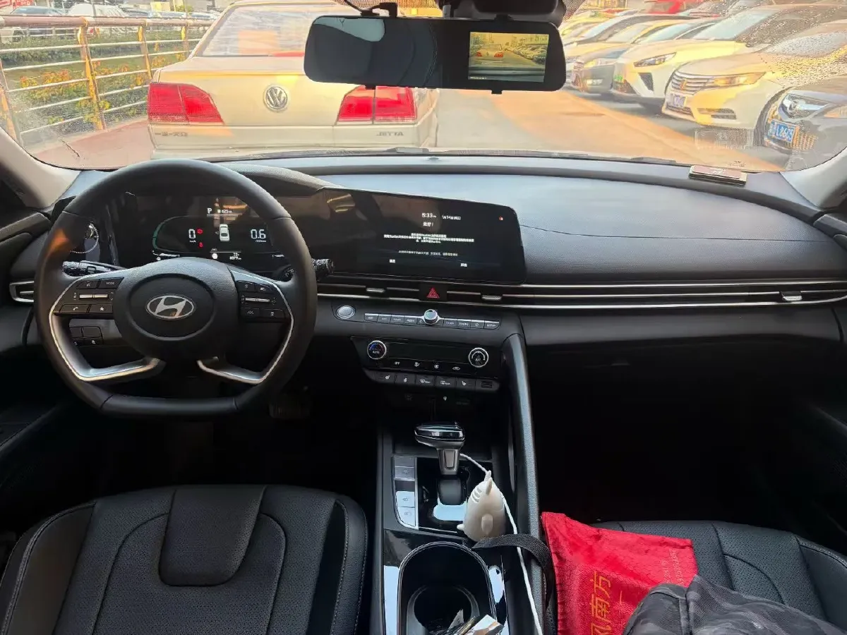 2023 Hyundai Elantra 1.5L 115HP L4 CVT,autocango,china used car exporter,china ev exporter,chinese used car exporter,chinese used ev exporter