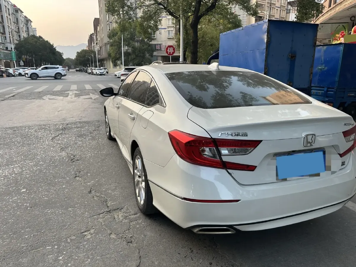 2018 Honda Accord 1.5T 194HP L4 CVT,autocango,china used car exporter,china ev exporter,chinese used car exporter,chinese used ev exporter
