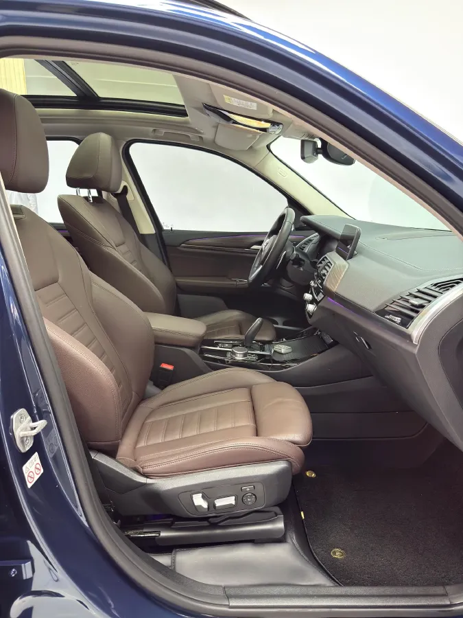 2021 BMW X3 2.0T 224HP L4 8AT,autocango,china used car exporter,china ev exporter,chinese used car exporter,chinese used ev exporter