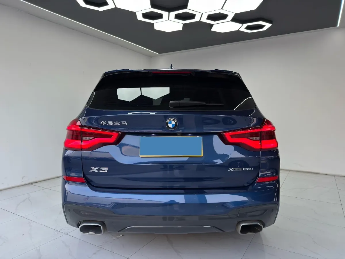 2021 BMW X3 2.0T 224HP L4 8AT,autocango,china used car exporter,china ev exporter,chinese used car exporter,chinese used ev exporter