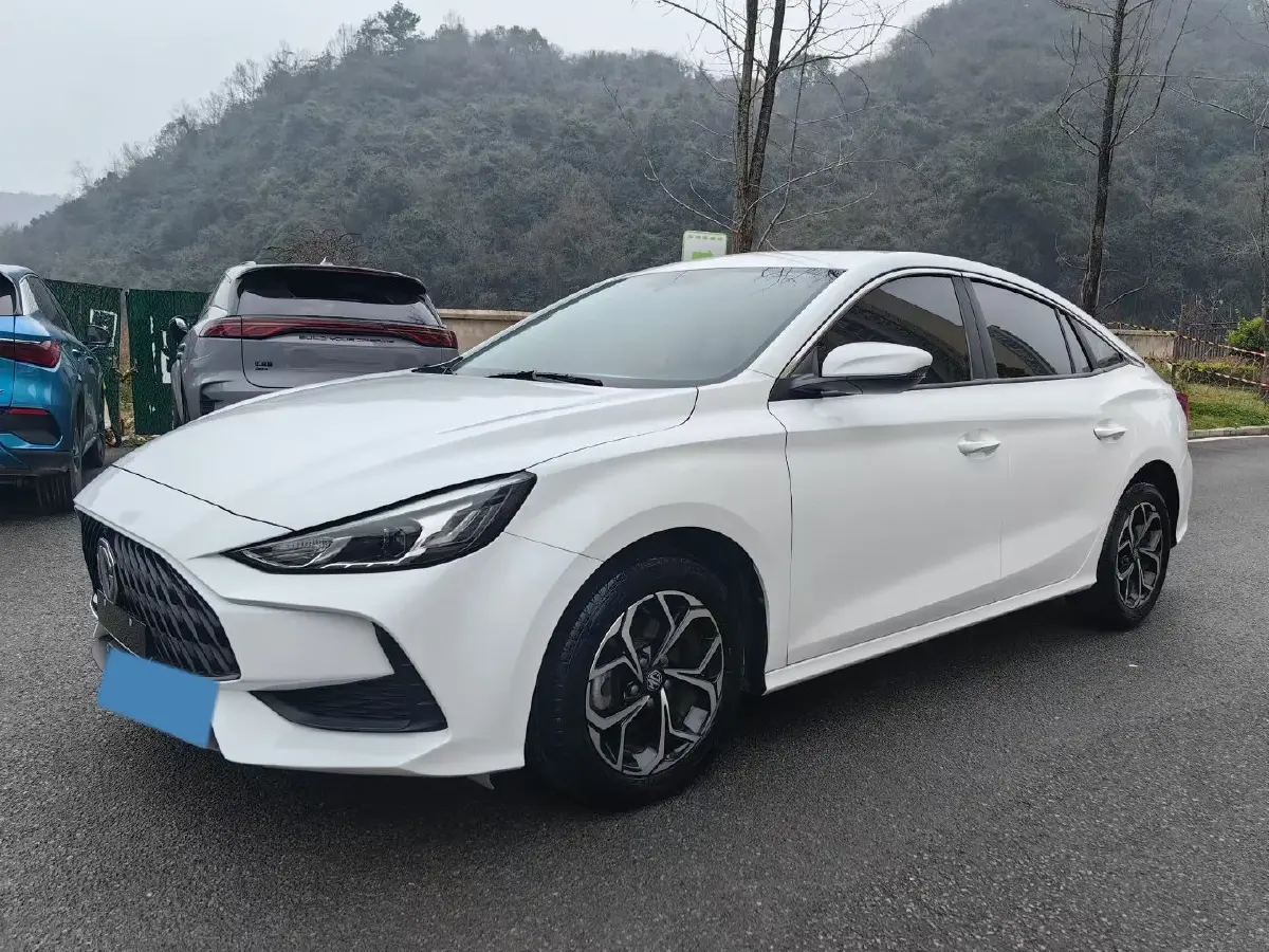 2021 MG 5 1.5L 120HP L4 CVT