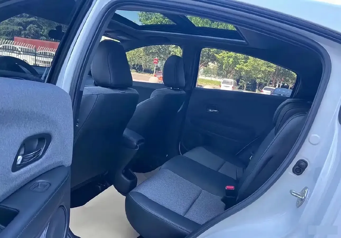 2021 Honda XR-V 1.5L 131HP L4 CVT,autocango,china used car exporter,china ev exporter,chinese used car exporter,chinese used ev exporter