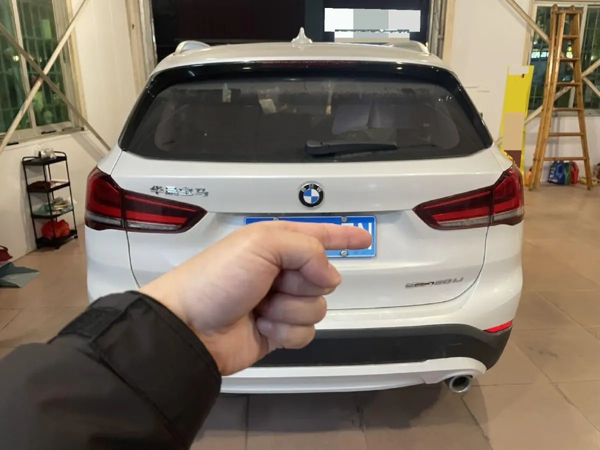 2021 BMW X1 1.5T 140HP L3 7DCT,autocango,china used car exporter,china ev exporter,chinese used car exporter,chinese used ev exporter