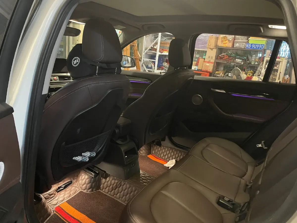 2021 BMW X1 1.5T 140HP L3 7DCT,autocango,china used car exporter,china ev exporter,chinese used car exporter,chinese used ev exporter