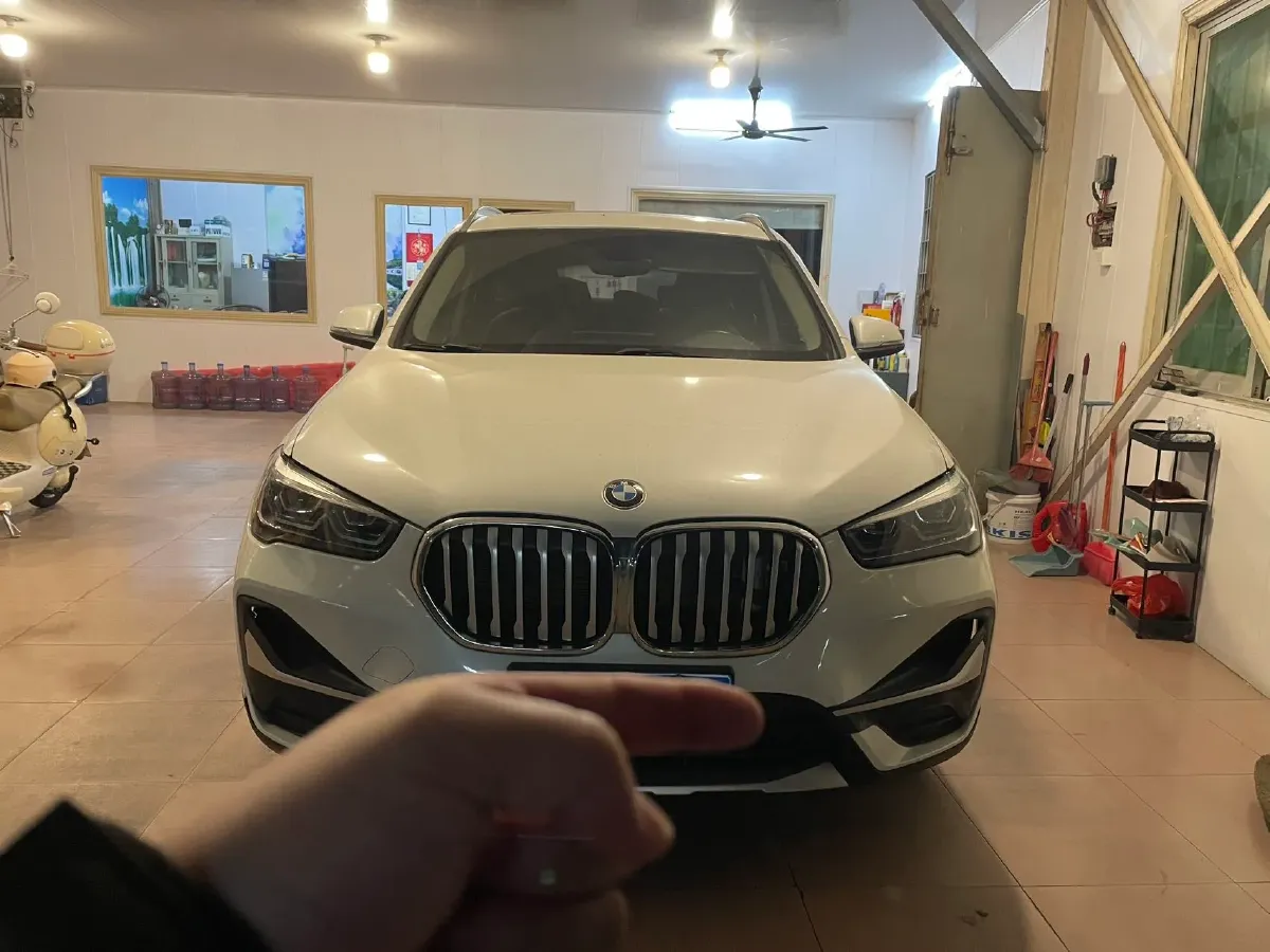 2021 BMW X1 1.5T 140HP L3 7DCT,autocango,china used car exporter,china ev exporter,chinese used car exporter,chinese used ev exporter