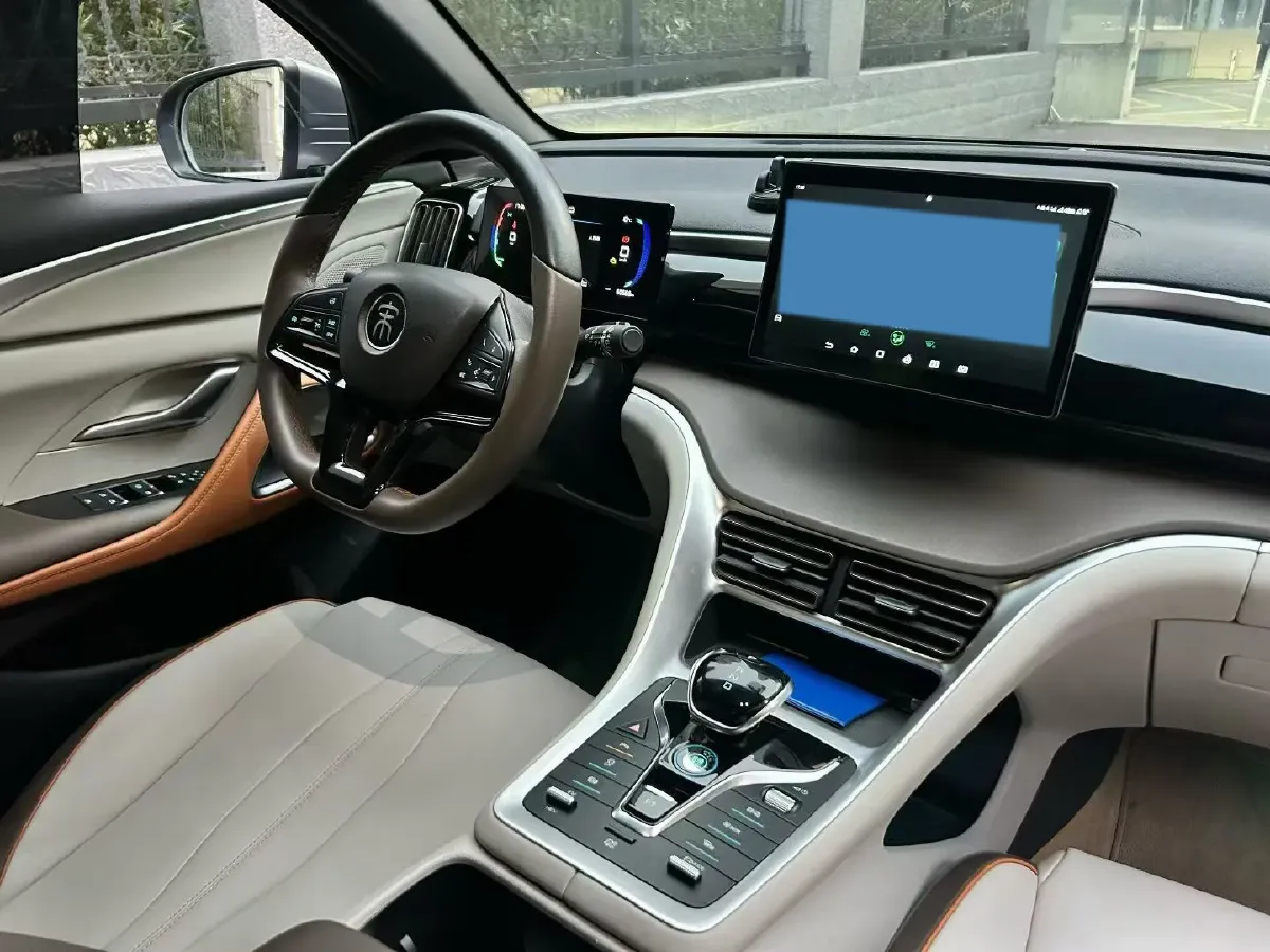 2022 Ruichi Auto EC35 BEV 82HP BEV 36.288KWH,autocango,china used car exporter,china ev exporter,chinese used car exporter,chinese used ev exporter