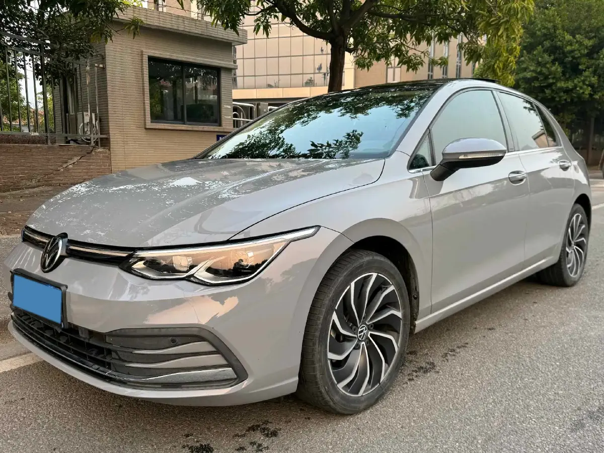 2021 Volkswagen Golf 1.4T 150HP L4 7DCT