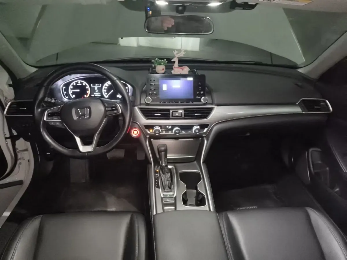 2018 Honda Accord 1.5T 194HP L4 CVT,autocango,china used car exporter,china ev exporter,chinese used car exporter,chinese used ev exporter