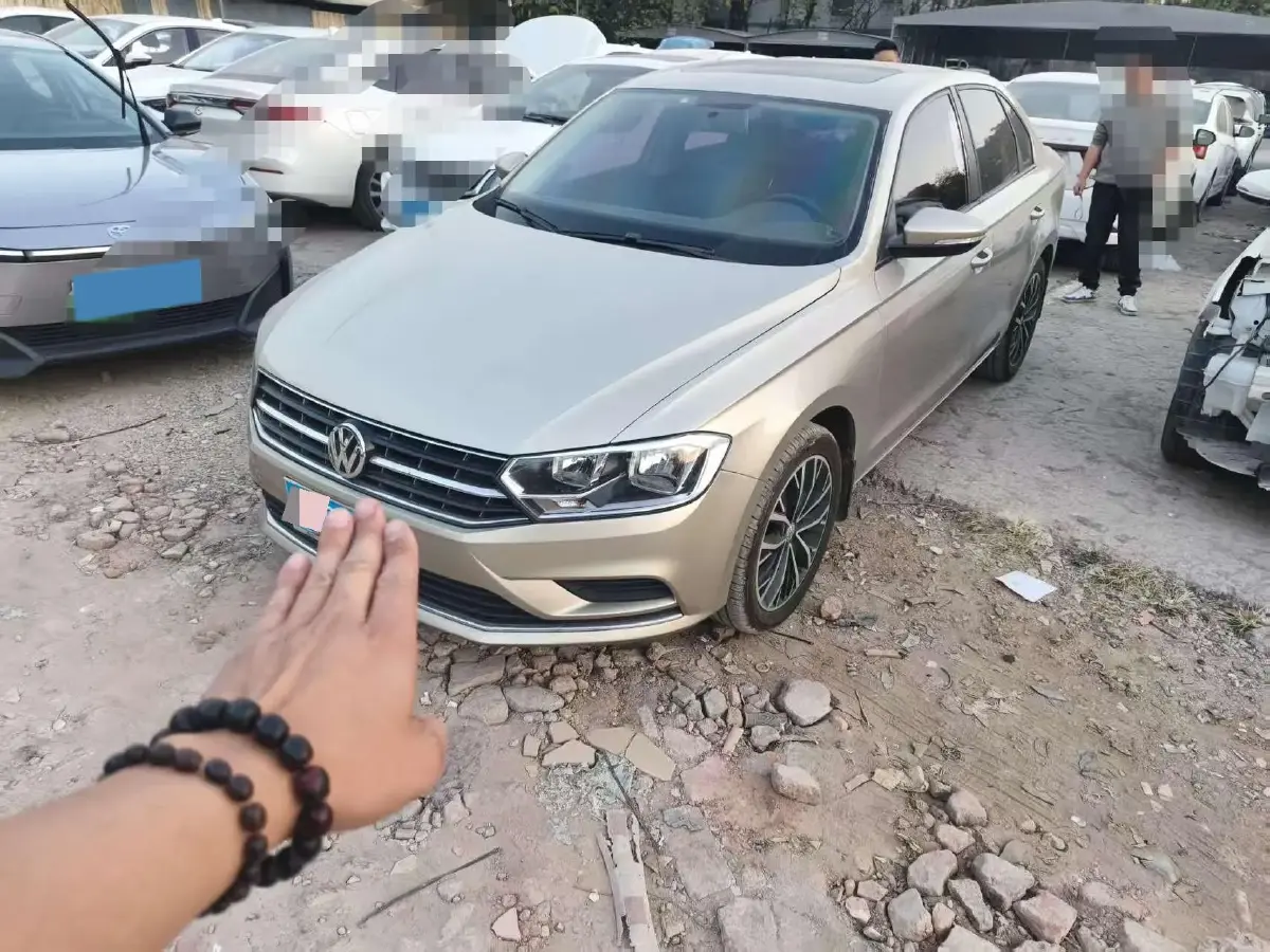 2019 Volkswagen Bora 1.5L 112HP L4 5MT