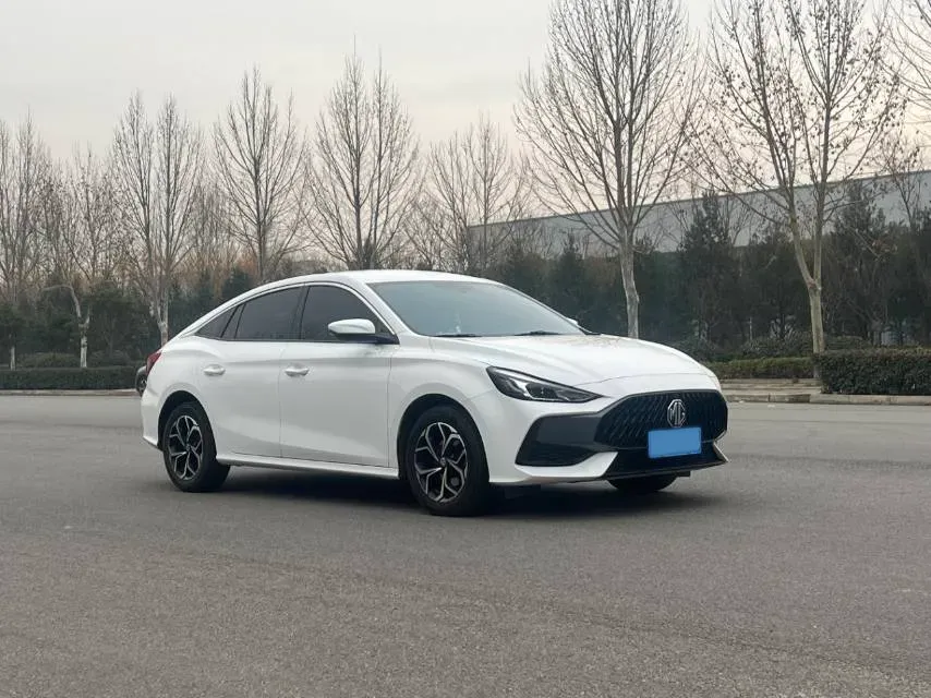 2023 MG 5 1.5L 129HP L4 5MT,autocango,china used car exporter,china ev exporter,chinese used car exporter,chinese used ev exporter