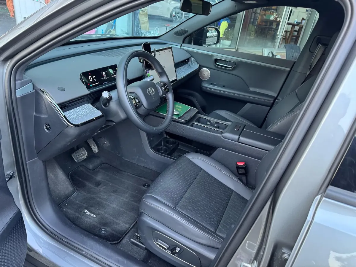 2025 Toyota BZ3X BEV 58.37KWH,autocango,china used car exporter,china ev exporter,chinese used car exporter,chinese used ev exporter