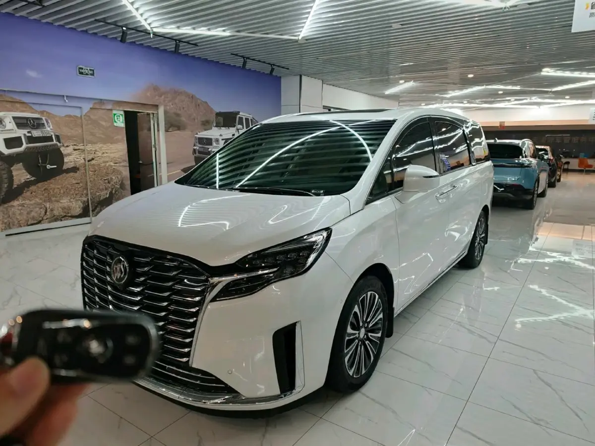 2022 Buick GL8 2.0T 237HP L4 9AT