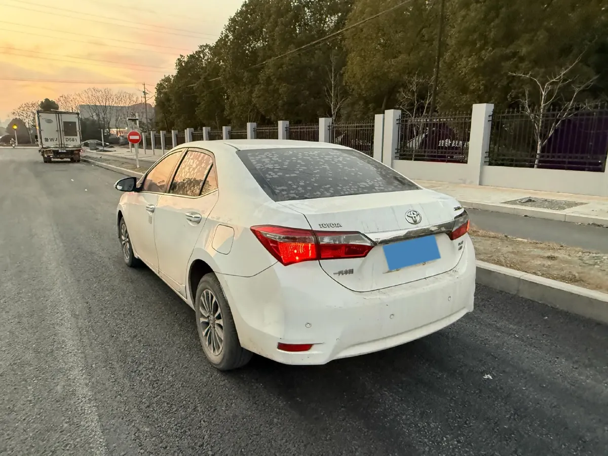 2017 Toyota Corolla 1.2T 116HP L4 CVT,autocango,china used car exporter,china ev exporter,chinese used car exporter,chinese used ev exporter