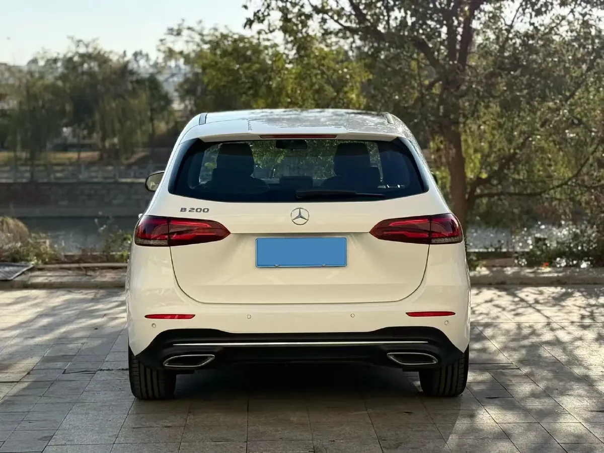 2021 Mercedes-Benz B Class 1.3T 163HP L4 7DCT,autocango,china used car exporter,china ev exporter,chinese used car exporter,chinese used ev exporter