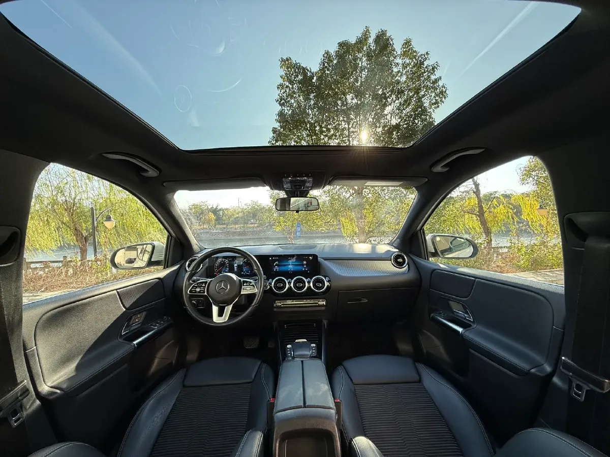 2021 Mercedes-Benz B Class 1.3T 163HP L4 7DCT,autocango,china used car exporter,china ev exporter,chinese used car exporter,chinese used ev exporter