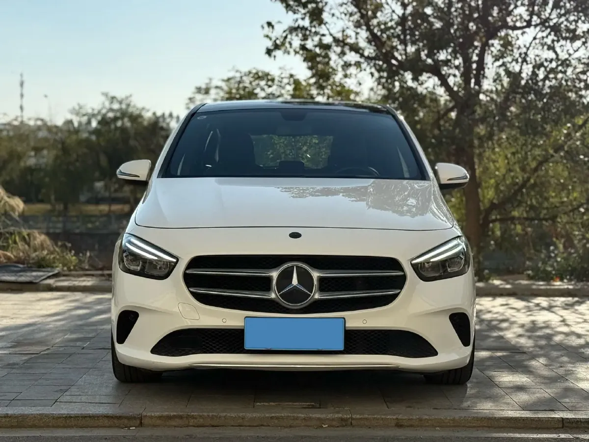 2021 Mercedes-Benz B Class 1.3T 163HP L4 7DCT,autocango,china used car exporter,china ev exporter,chinese used car exporter,chinese used ev exporter