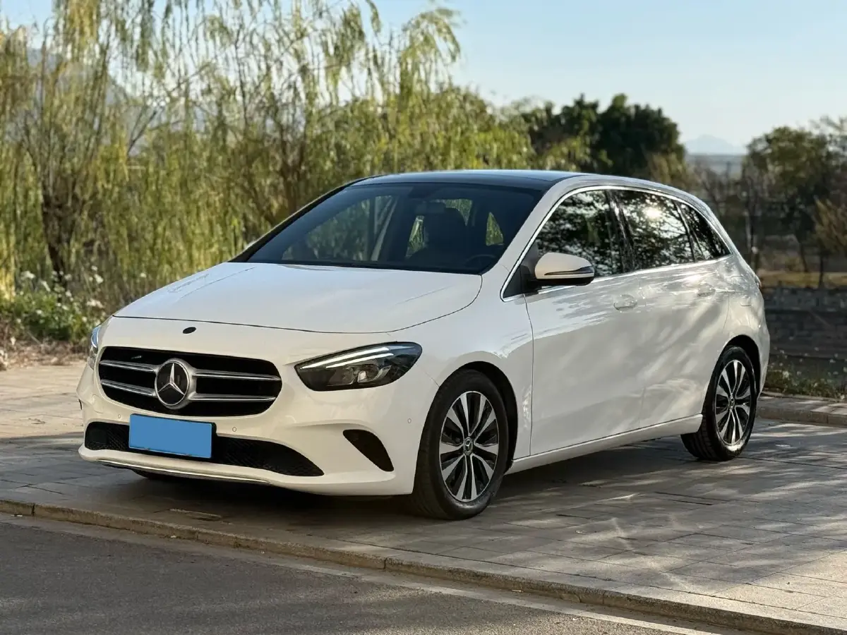 2021 Mercedes-Benz B Class 1.3T 163HP L4 7DCT