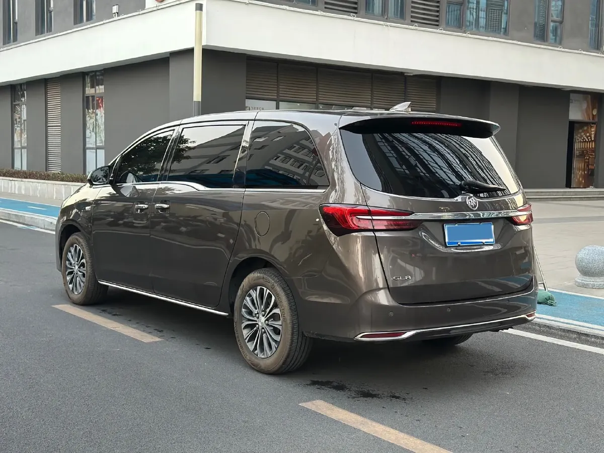 2023 Buick GL8 2.0T 237HP L4 9AT,autocango,china used car exporter,china ev exporter,chinese used car exporter,chinese used ev exporter