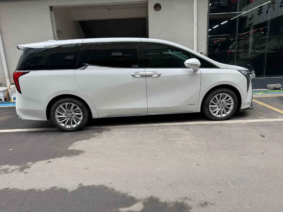 2023 Buick Century 2.0T 237HP L4 9AT,autocango,china used car exporter,china ev exporter,chinese used car exporter,chinese used ev exporter