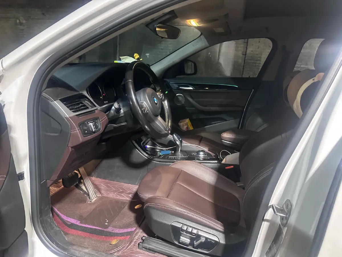 2023 BMW X2 2.0T 178HP L4 7DCT,autocango,china used car exporter,china ev exporter,chinese used car exporter,chinese used ev exporter