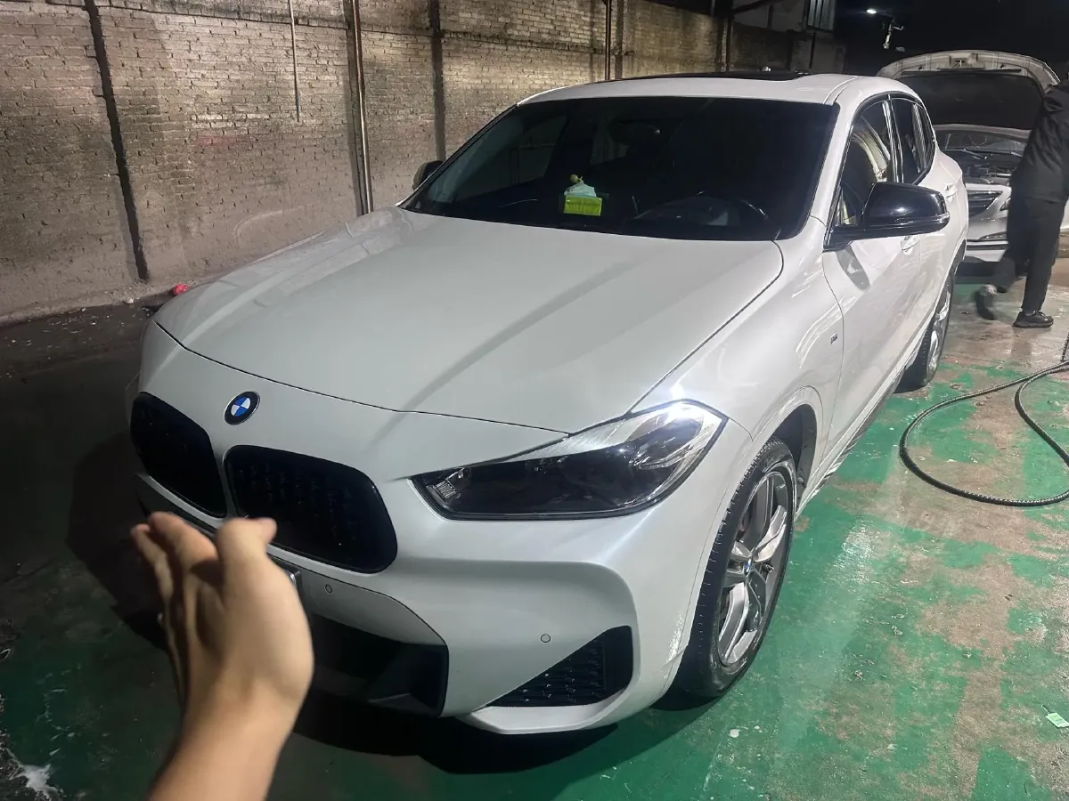 2023 BMW X2 2.0T 178HP L4 7DCT,autocango,china used car exporter,china ev exporter,chinese used car exporter,chinese used ev exporter