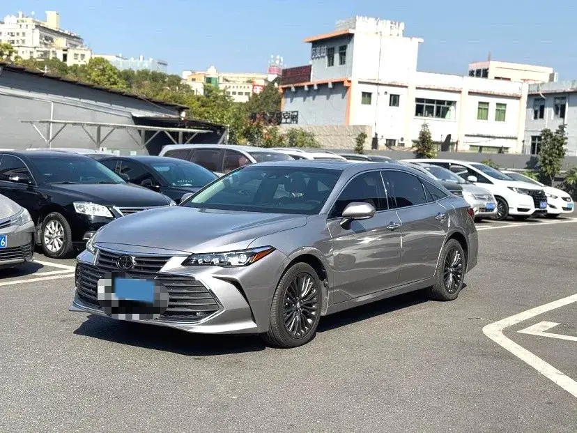 2019 Toyota Avalon 2.0L 178HP L4 CVT