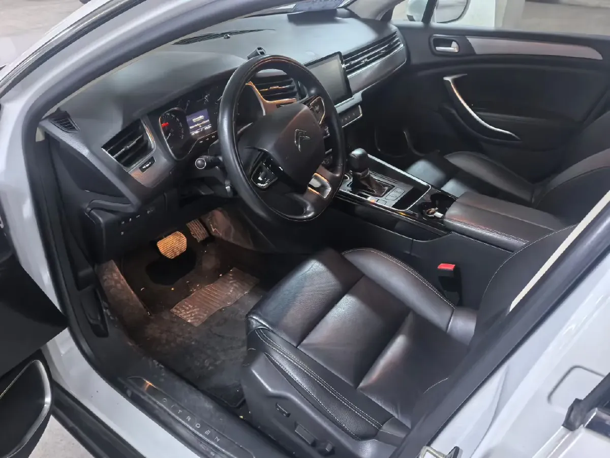 2017 Citroen C5 1.6T 167HP L4 6AT,autocango,china used car exporter,china ev exporter,chinese used car exporter,chinese used ev exporter