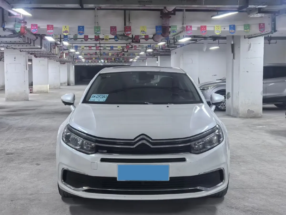 2017 Citroen C5 1.6T 167HP L4 6AT,autocango,china used car exporter,china ev exporter,chinese used car exporter,chinese used ev exporter