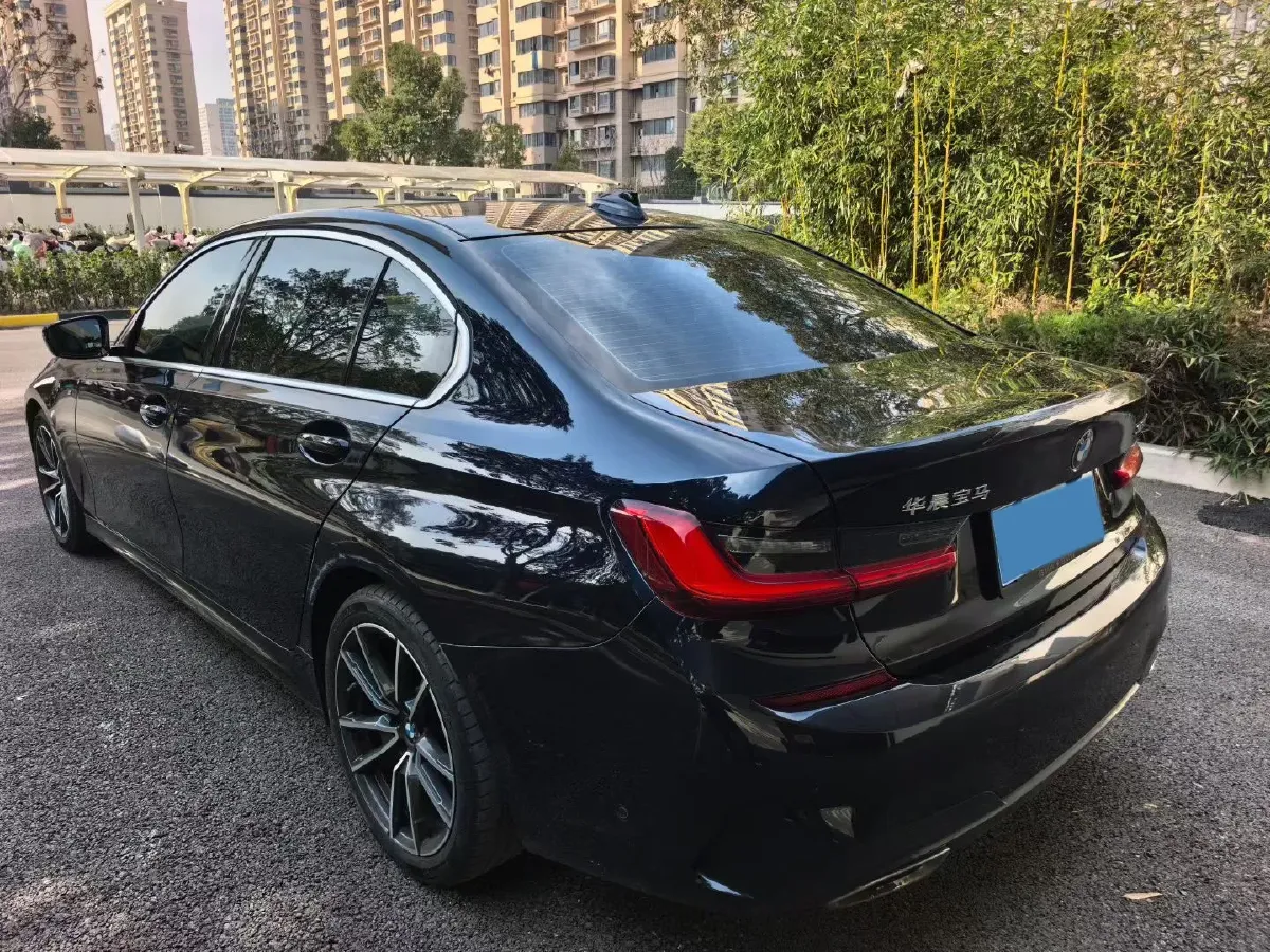 2021 BMW 3 Series 2.0T 184HP L4 8AT,autocango,china used car exporter,china ev exporter,chinese used car exporter,chinese used ev exporter