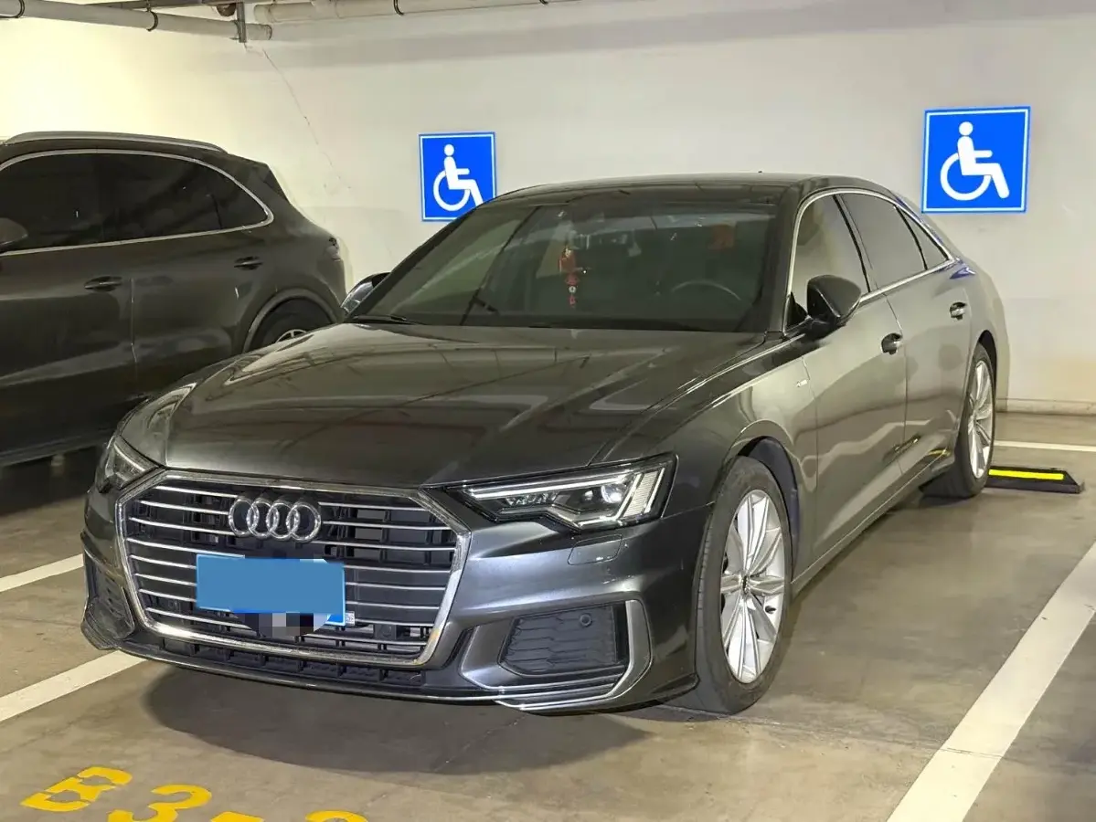 2021 Audi A6L 2.0T 224HP L4 7DCT