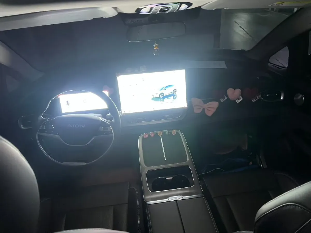 2024 BeiJing Auto EU5 Plus BEV 60.7KWH,autocango,china used car exporter,china ev exporter,chinese used car exporter,chinese used ev exporter