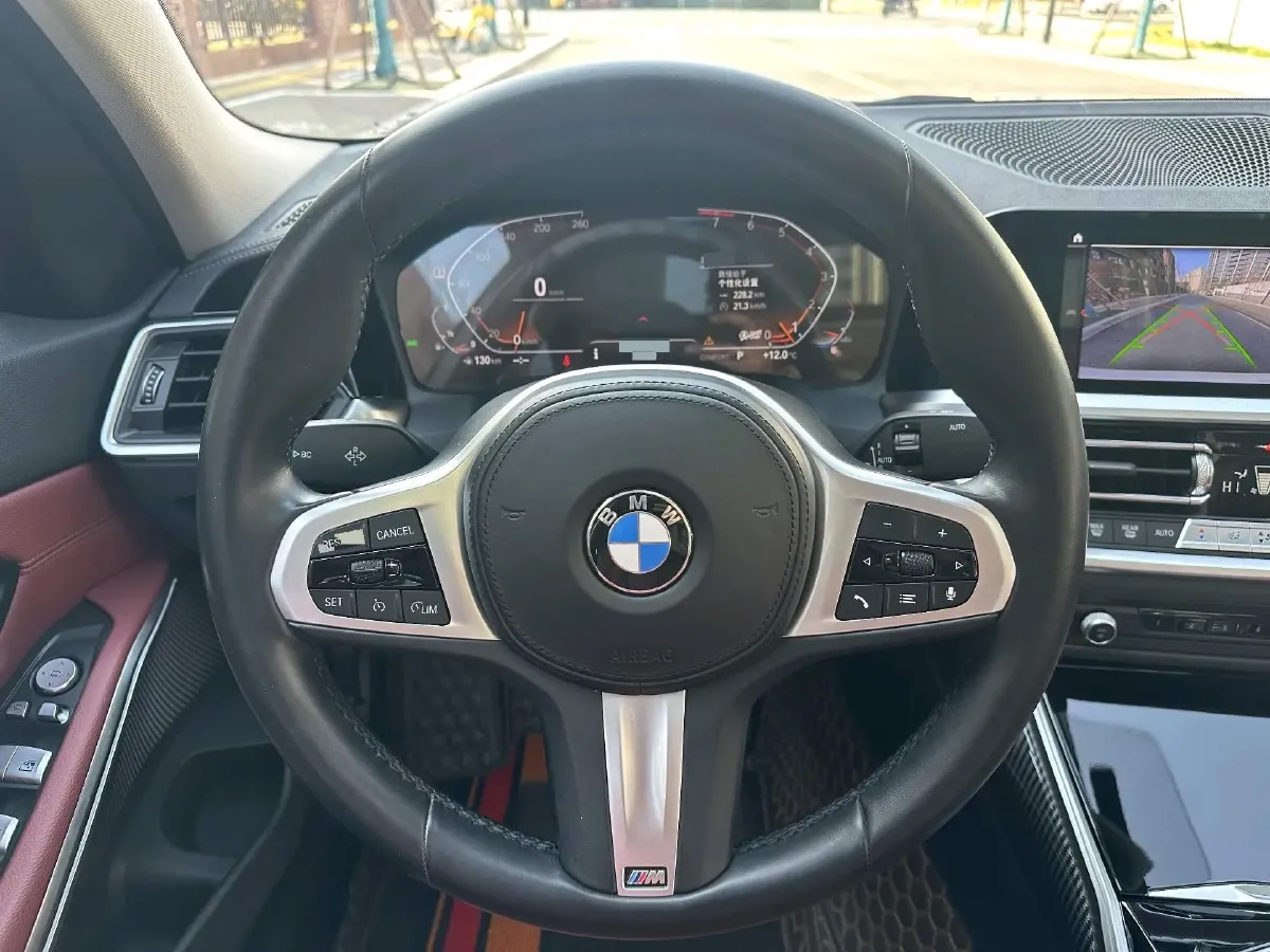 2022 BMW 3 Series 2.0T 156HP L4 8AT,autocango,china used car exporter,china ev exporter,chinese used car exporter,chinese used ev exporter