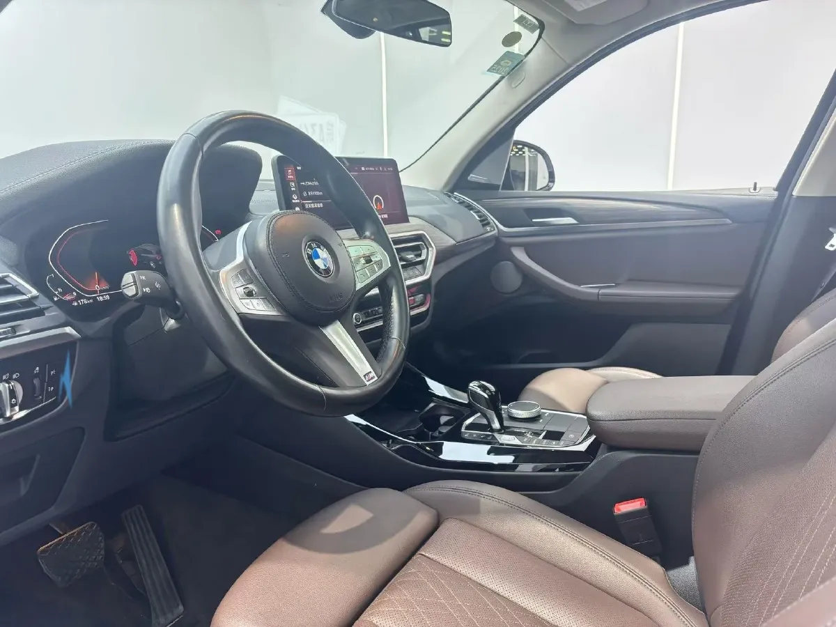 2023 BMW X3 2.0T 245HP L4 8AT,autocango,china used car exporter,china ev exporter,chinese used car exporter,chinese used ev exporter