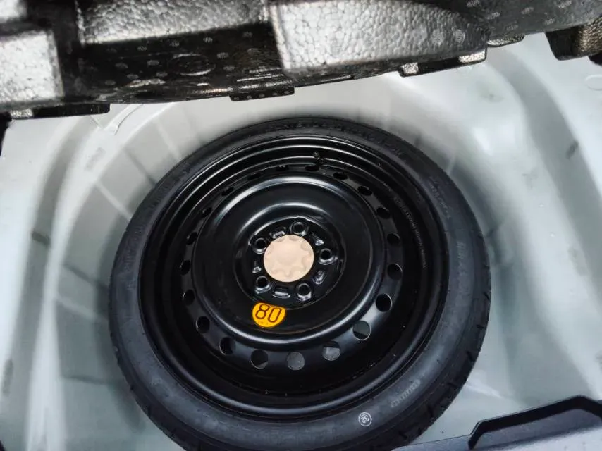 2022 Toyota Corolla 1.8L 98HP L4 E-CVT Hybrid,autocango,china used car exporter,china ev exporter,chinese used car exporter,chinese used ev exporter