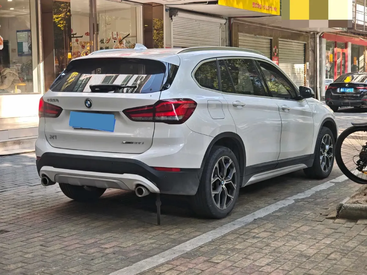 2021 BMW X1 1.5T 140HP L3 7DCT,autocango,china used car exporter,china ev exporter,chinese used car exporter,chinese used ev exporter