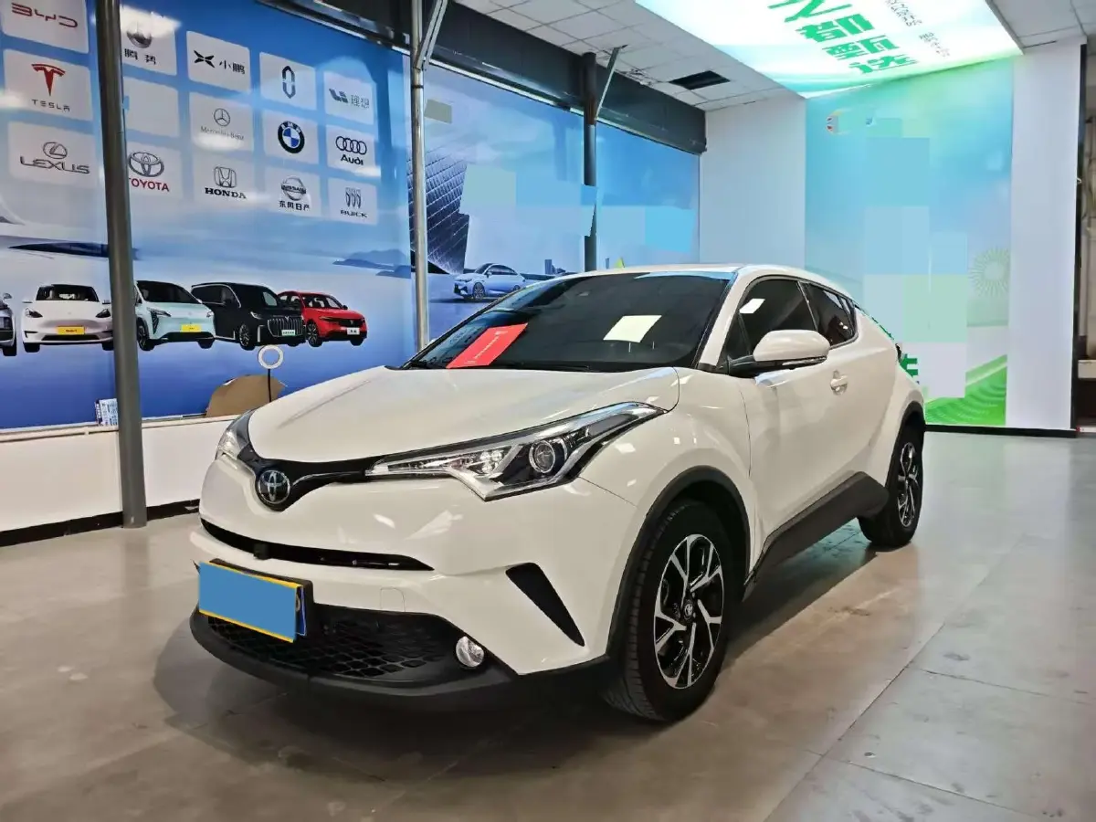 2020 Toyota C-HR 2.0L 171HP L4 CVT