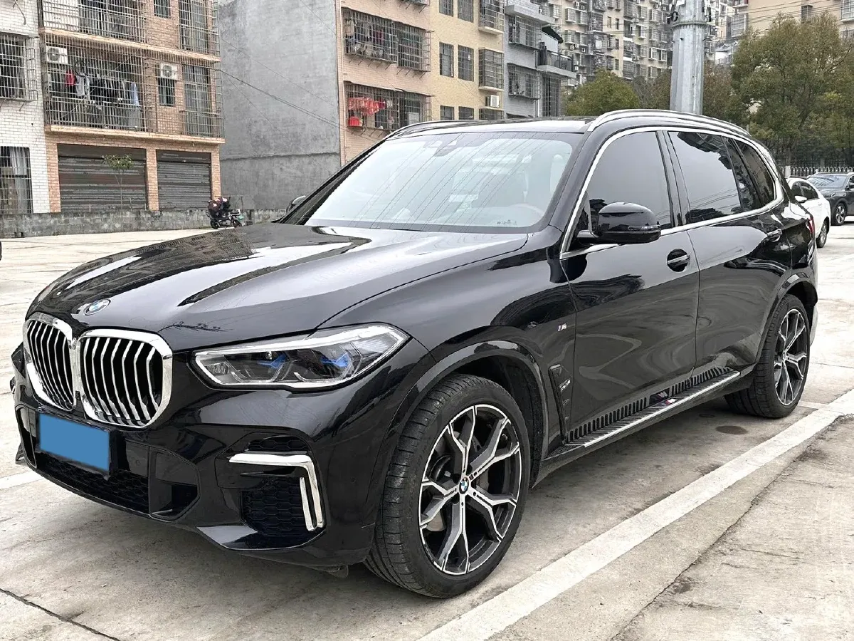 2022 BMW X5 3.0T 333HP L6 8AT,autocango,china used car exporter,china ev exporter,chinese used car exporter,chinese used ev exporter
