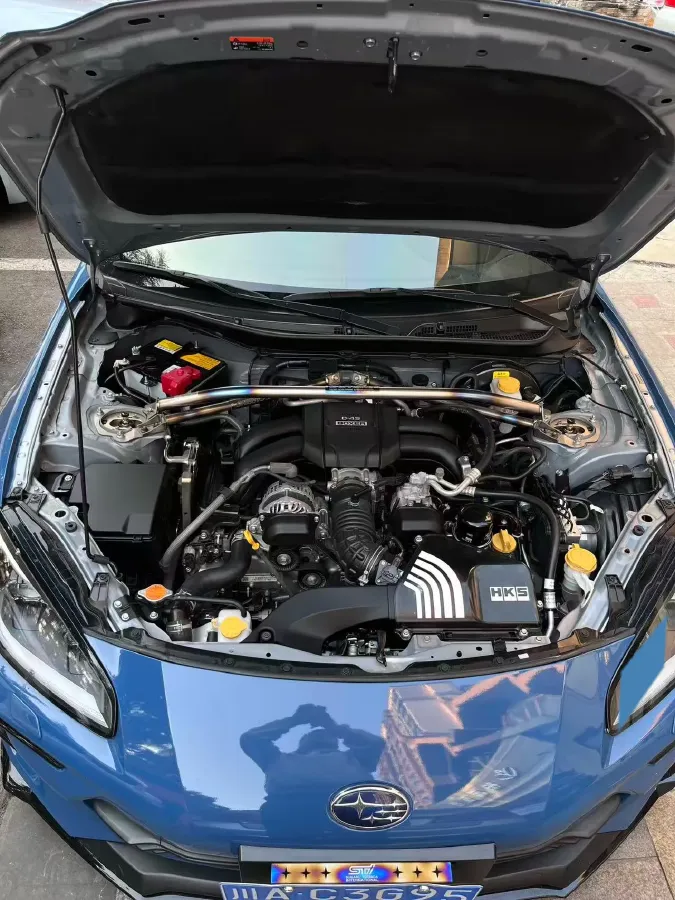 2023 Subaru BRZ 2.4L 234HP H4 6MT,autocango,china used car exporter,china ev exporter,chinese used car exporter,chinese used ev exporter