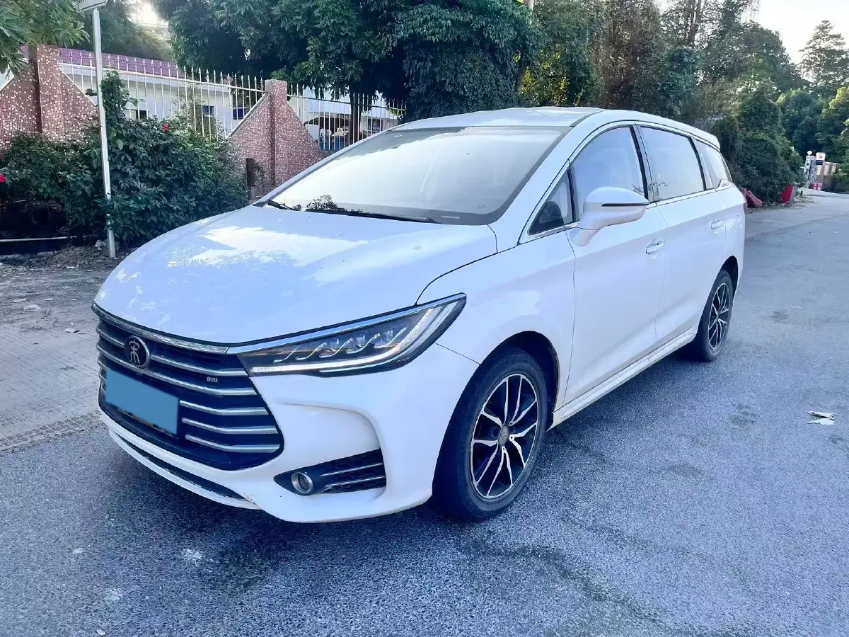 2018 BYD Song MAX 1.5T 154HP L4 6DCT