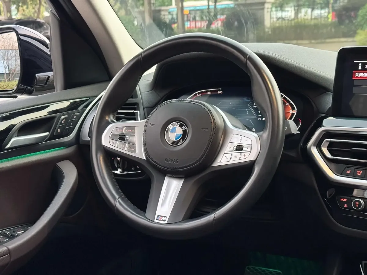 2022 BMW X3 2.0T 184HP L4 8AT,autocango,china used car exporter,china ev exporter,chinese used car exporter,chinese used ev exporter