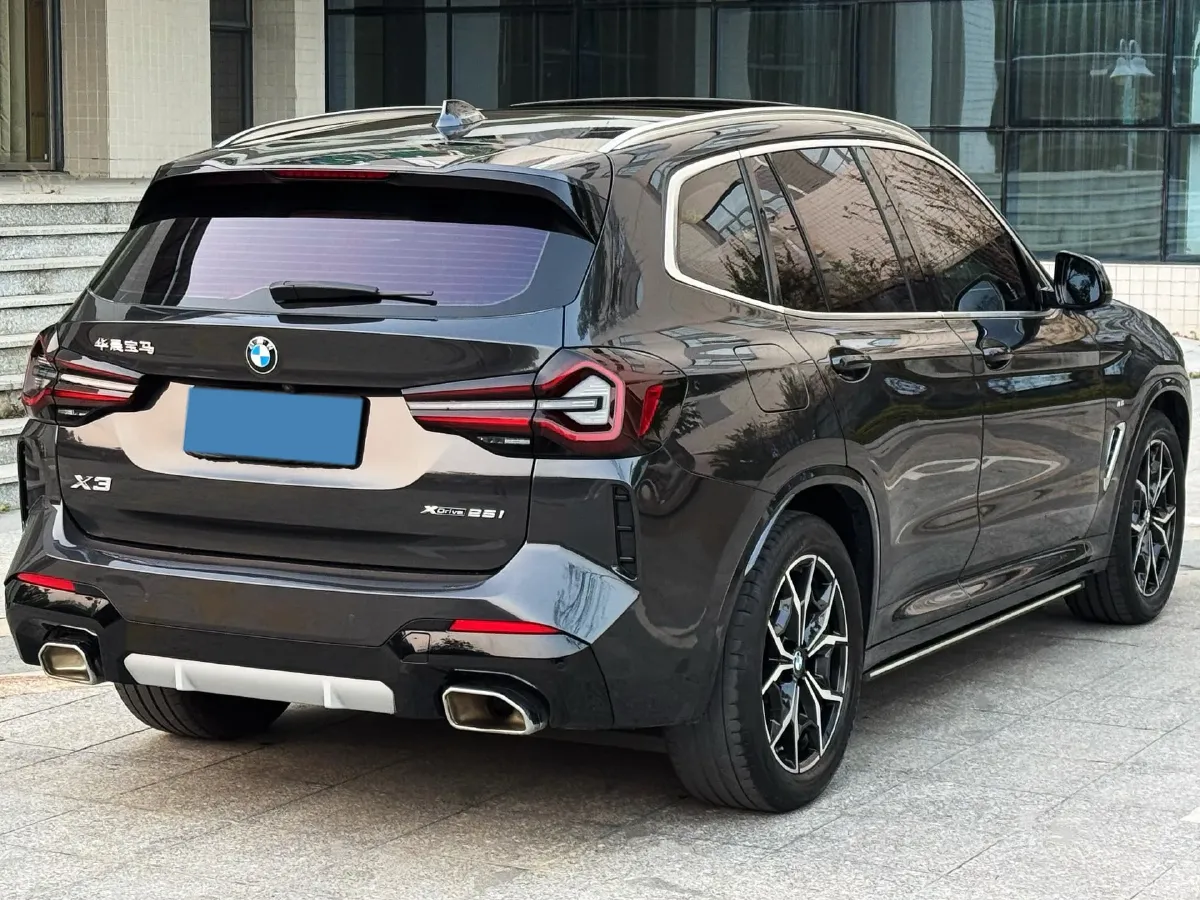 2022 BMW X3 2.0T 184HP L4 8AT,autocango,china used car exporter,china ev exporter,chinese used car exporter,chinese used ev exporter