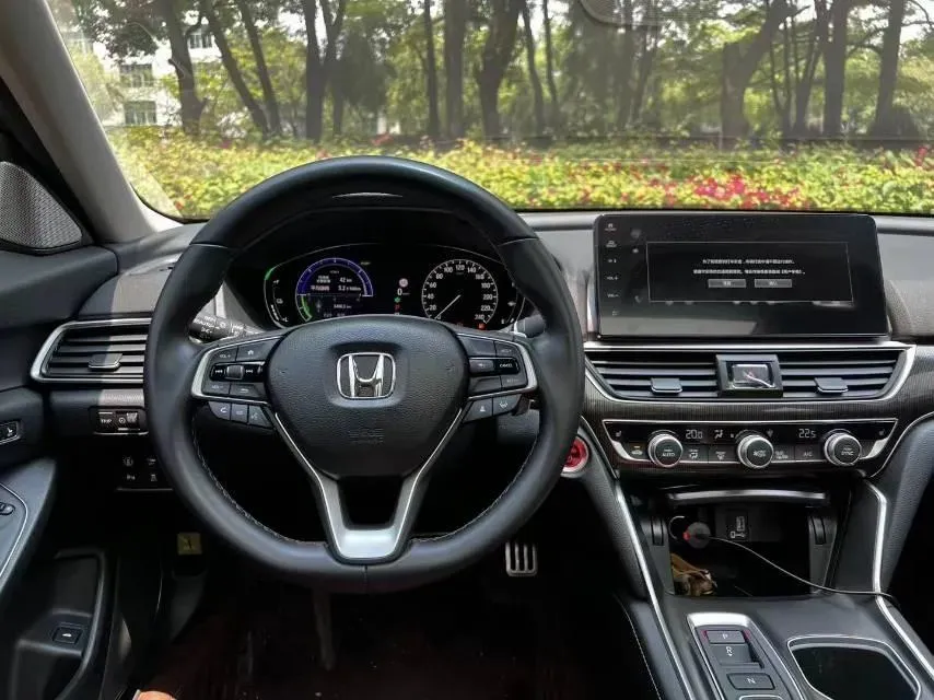 2022 Honda Accord 2.0L 146HP L4 E-CVT Hybrid,autocango,china used car exporter,china ev exporter,chinese used car exporter,chinese used ev exporter