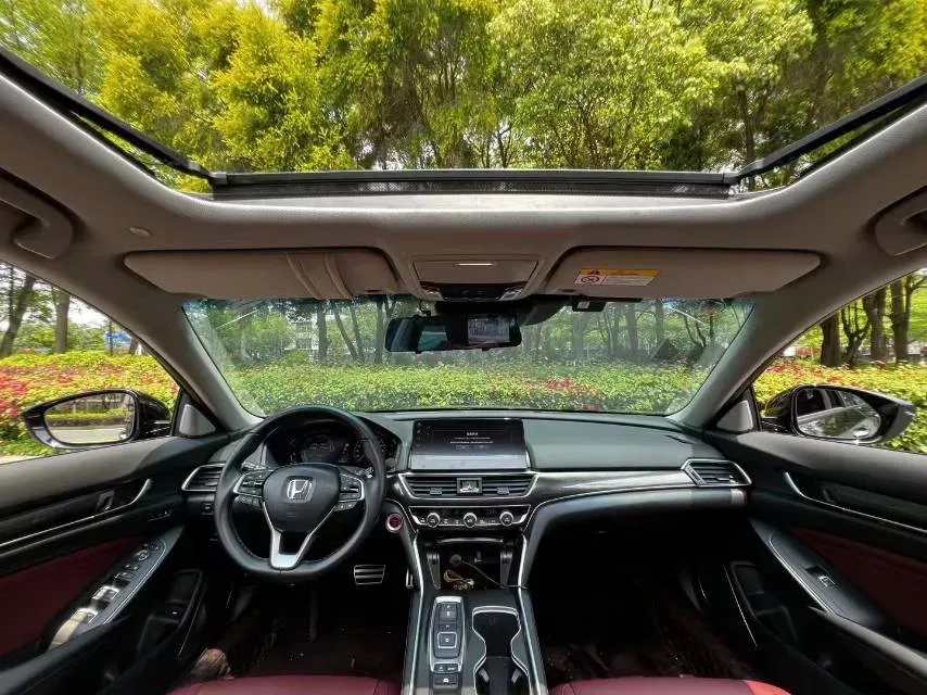2022 Honda Accord 2.0L 146HP L4 E-CVT Hybrid,autocango,china used car exporter,china ev exporter,chinese used car exporter,chinese used ev exporter