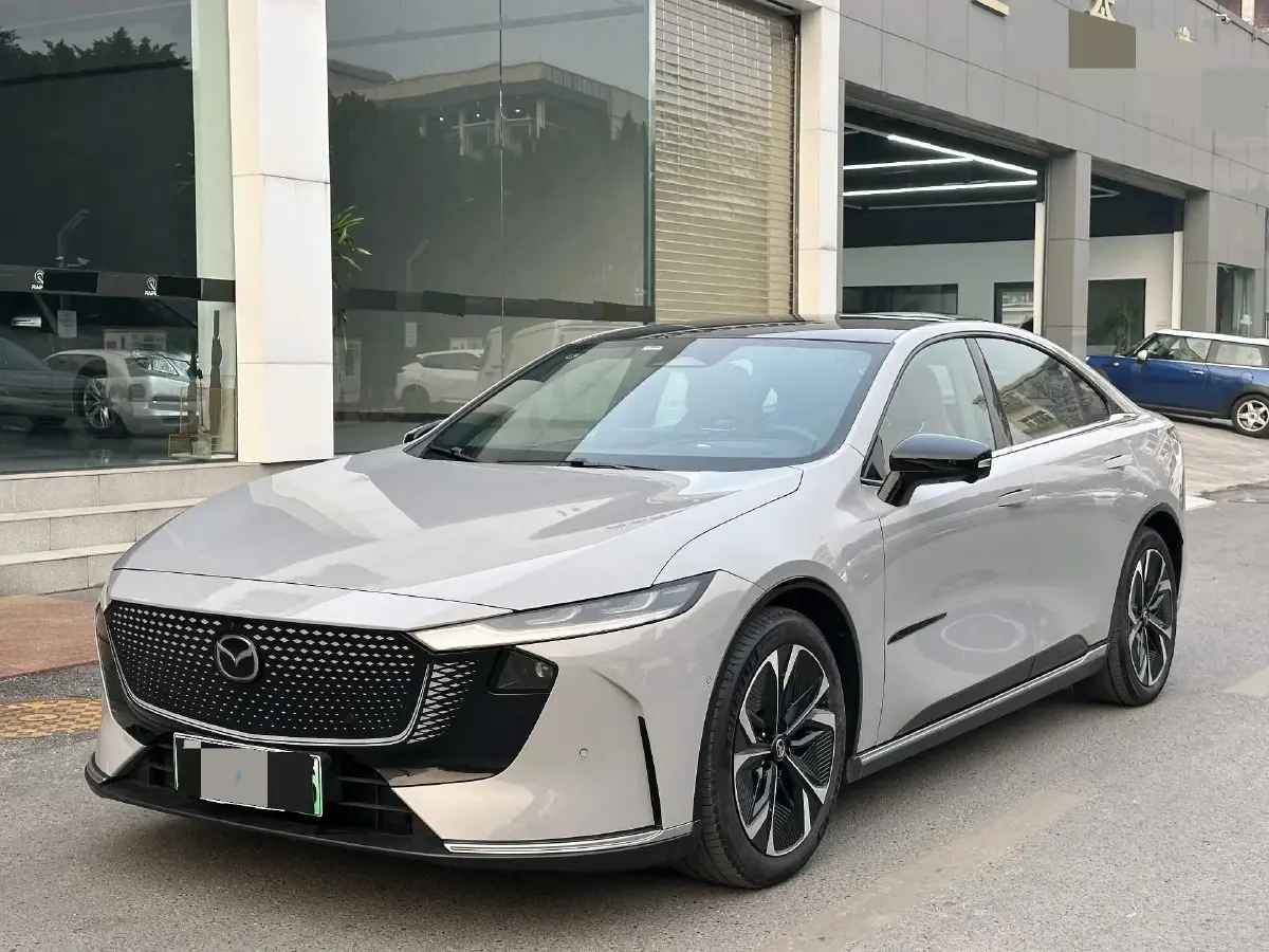 2024 Mazda EZ-6 BEV 68.8KWH